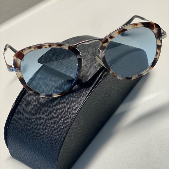 PRADA SUNGLASSES main image 5